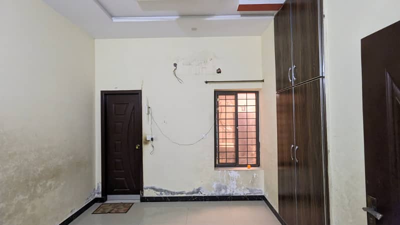 4 Marla double story house for rent bhadar pur near beacon hose school multan 12