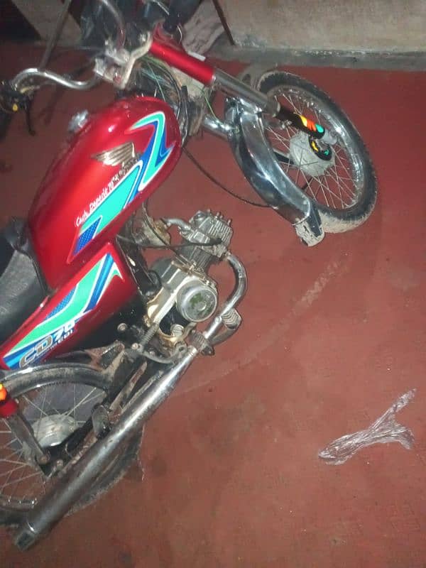 Honda CD bike for sella model 17 all ok hai 1