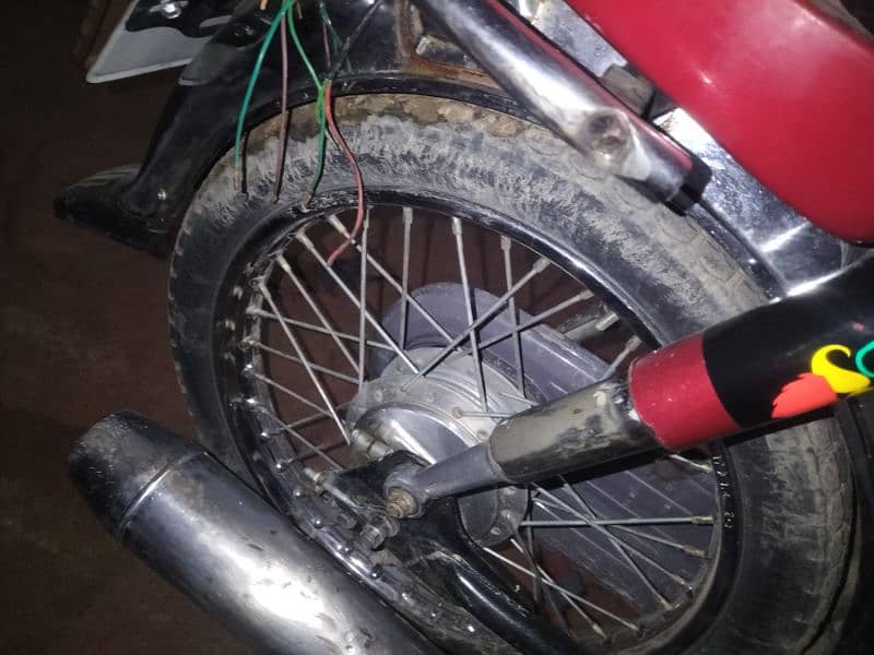 Honda CD bike for sella model 17 all ok hai 7