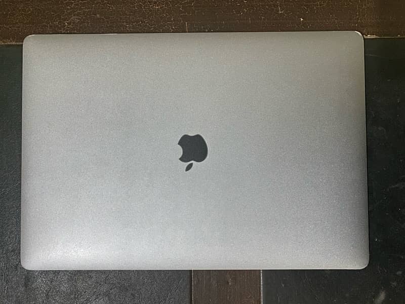 MACBOOK PRO 16” 2019 | 98% New Not used 4