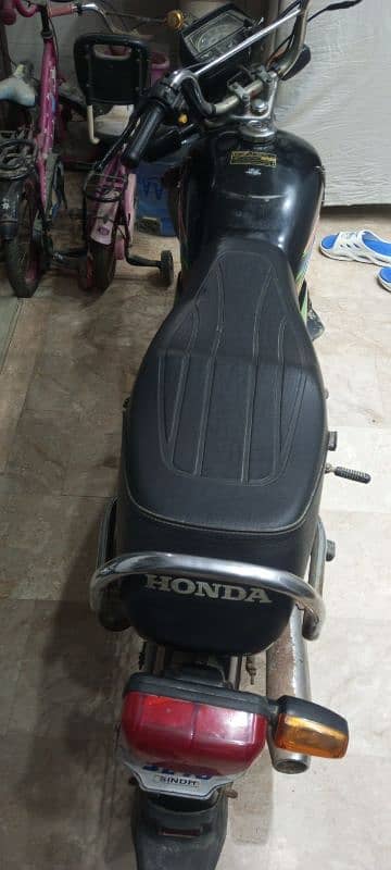 Honda CD 70 2021 6