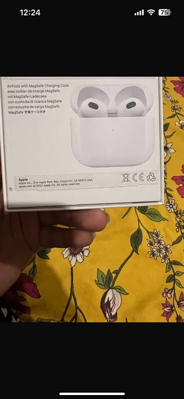 Apple Airpods 3rd generation 4