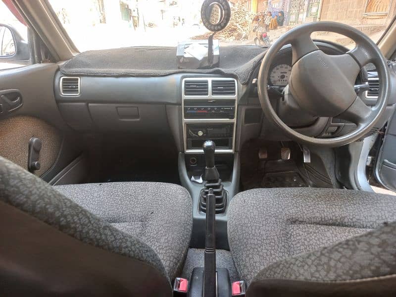 Suzuki Cultus 2013 13