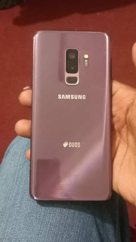 SAMSUNG S9 PLUS 0