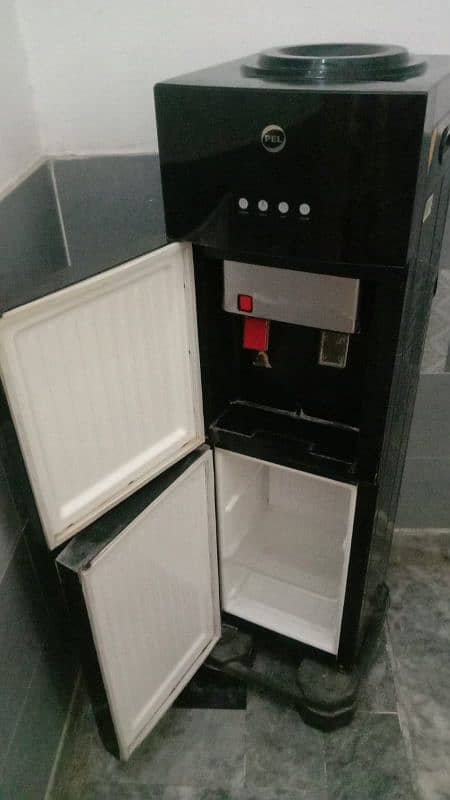 Water dispenser 2