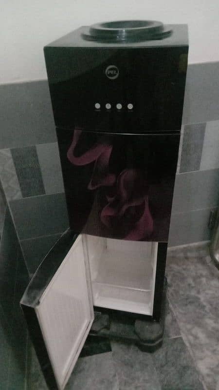 Water dispenser 3