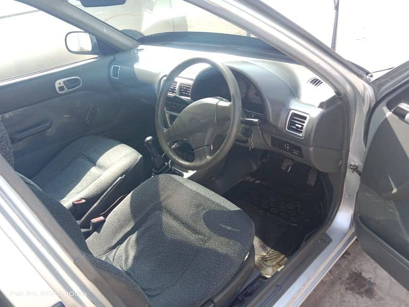 Suzuki Cultus VXR 2008 genuine inside outside. 7