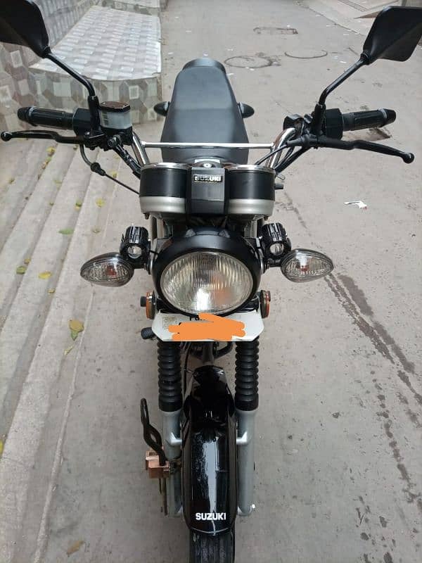 Suzuki Gs 150 SE 1