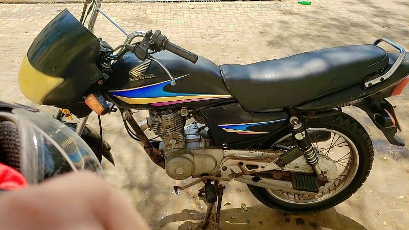 Honda Deluxe CG125 Lahore Number for Sale 1