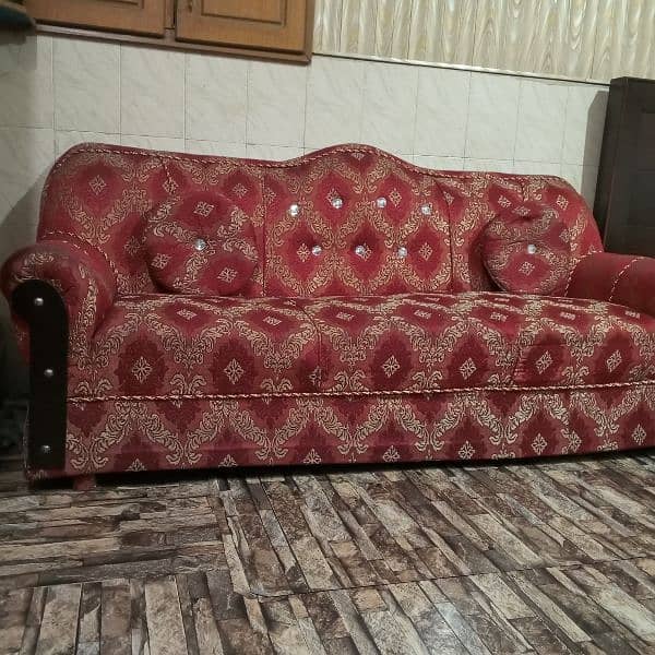 sofa for sell 0