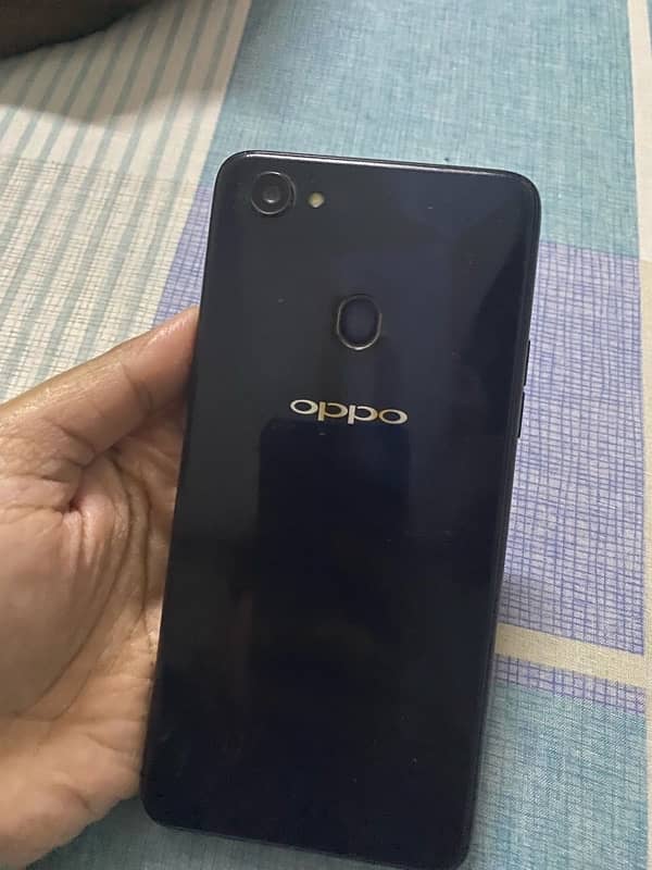 oppo F7 4