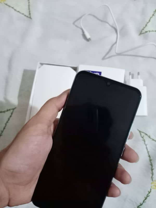 Vivo Y17 256Gb+ 8Gb`Box & Charger`5000mah Battery! 14,000 Full. n final 2