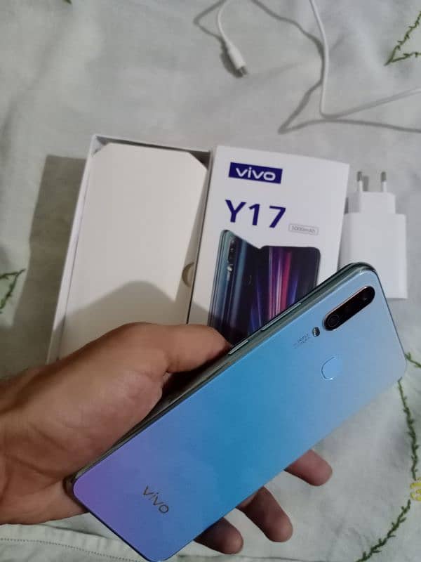 Vivo Y17 256Gb+ 8Gb`Box & Charger`5000mah Battery! 14,000 Full. n final 4