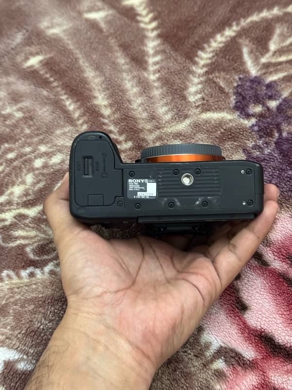 A7iii Camera Body Only 1