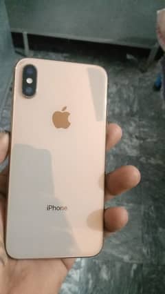 Iphone xs 64 gb jis bhai ko psnd ata hai wo bhai khod aa ly k jay plz