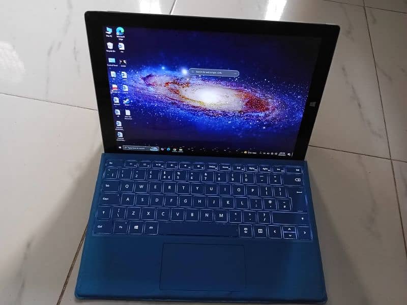 Microsoft surface 12