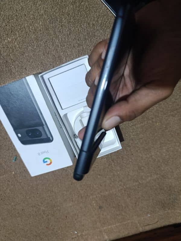 Google Pixel 8 approved 4