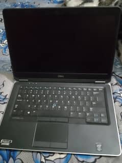 Dell Ultrabook 8Gb/256gb SSD