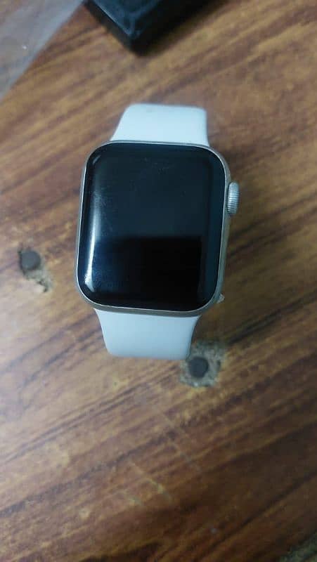 Apple smart watch imported 0