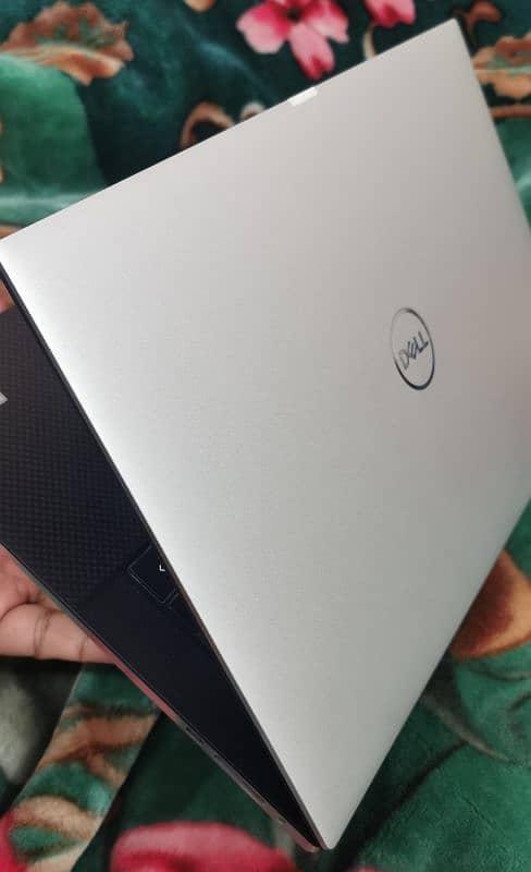 Dell XPS 15 i9 13gen 8