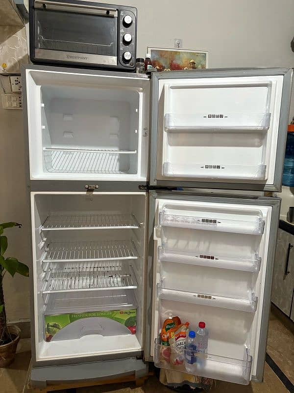 dawlance fridge 4