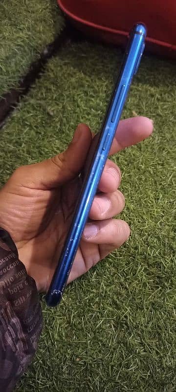 Huawei nova 3i 4/128jb 3