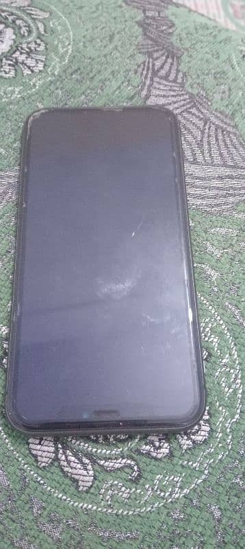 Iphone 11 non PTA Water Pack 128 GB battery health 87 condition 10/10 10