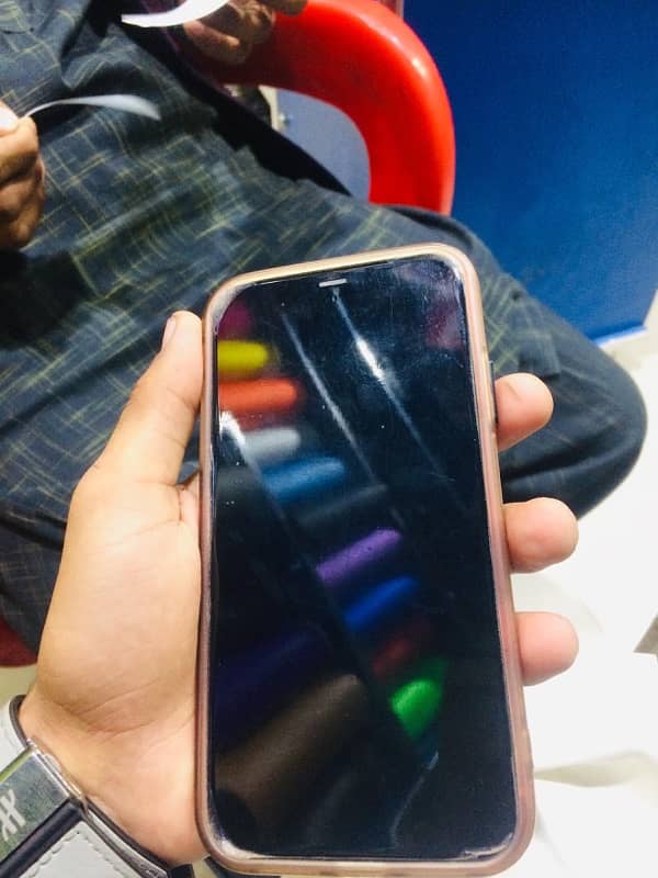 iPhone 11 for sale and exchange 3