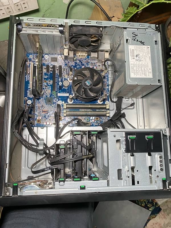 Z230 Workstation editing pc with 16gb Ram, Graphic card and ssd 3