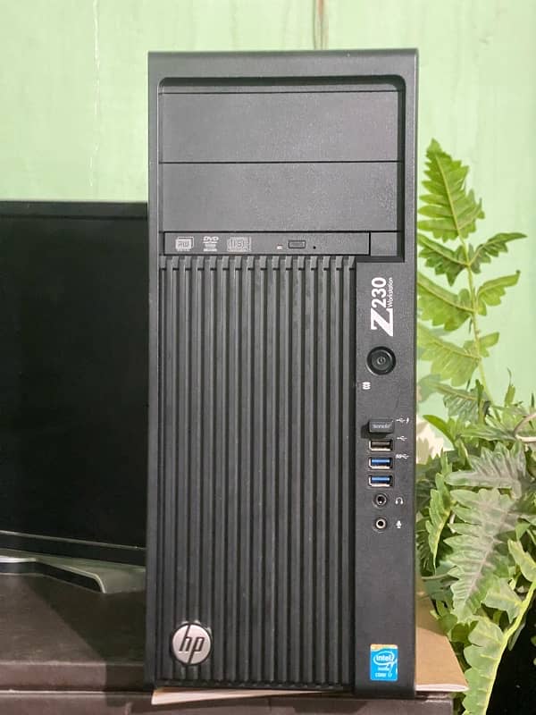 Z230 Workstation editing pc with 16gb Ram, Graphic card and ssd 0