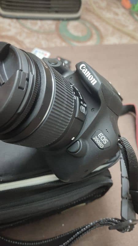 Canon 2000D with Kit lens 1