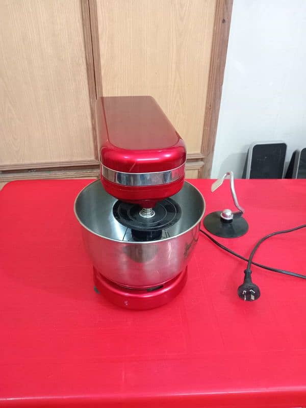 Homemaker Electric Stand Mixer and Dough Maker 5