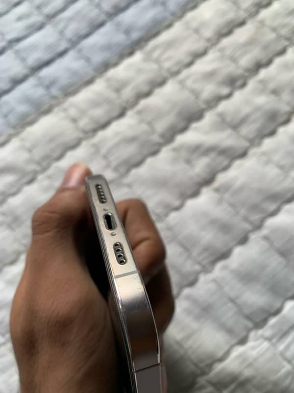 Iphone 12 Pro Max 256GB PTA Approved 4