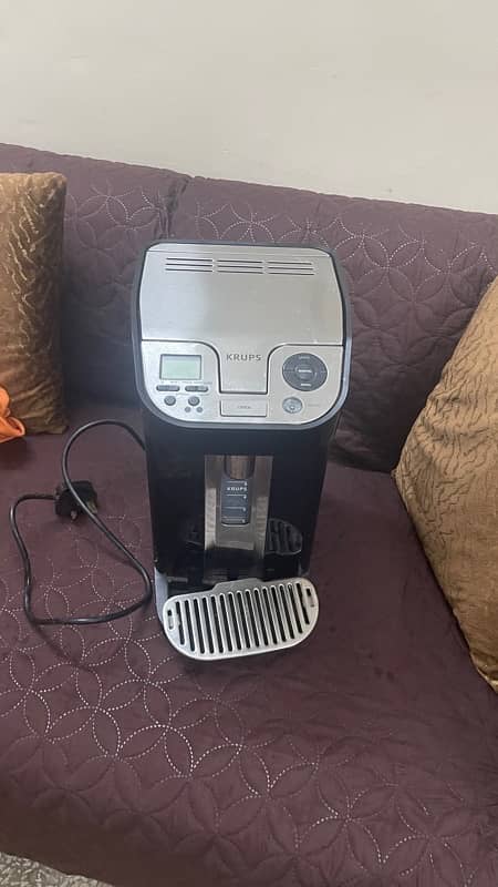 KRUPS Coffee Machine 8