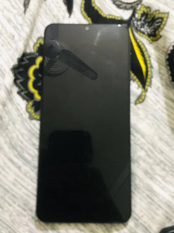 Realme C63 condition 10/10 price negotiable 4