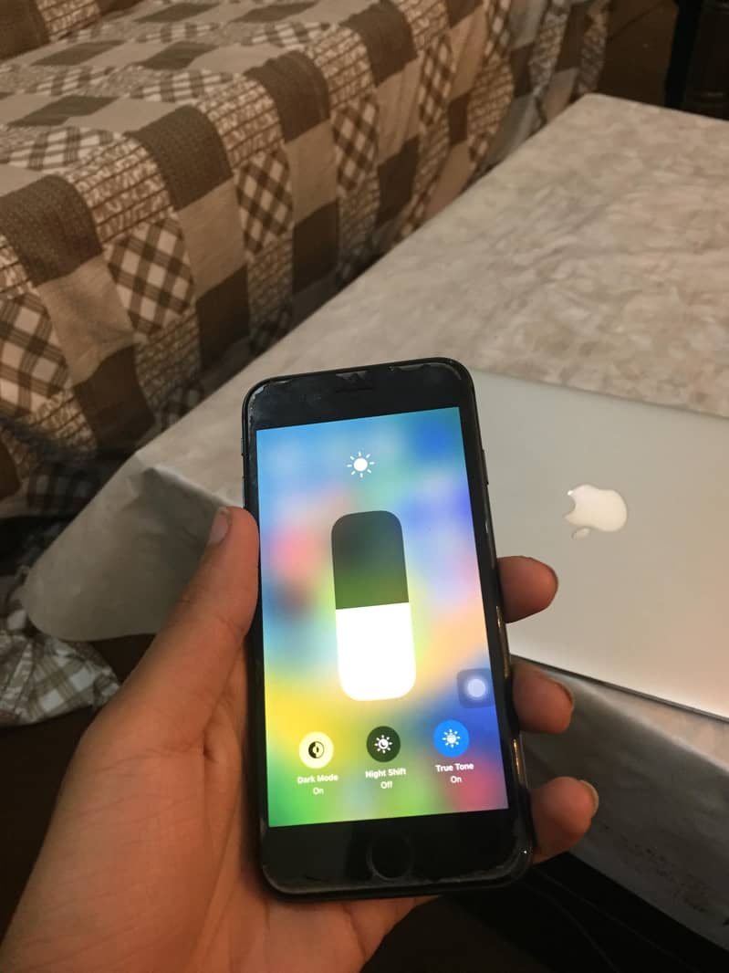 iPhone 8 PTA 64gb 2