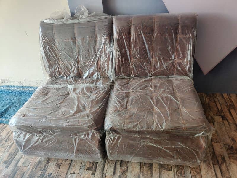 4 sofa and 1 chair new only 20 days used 1