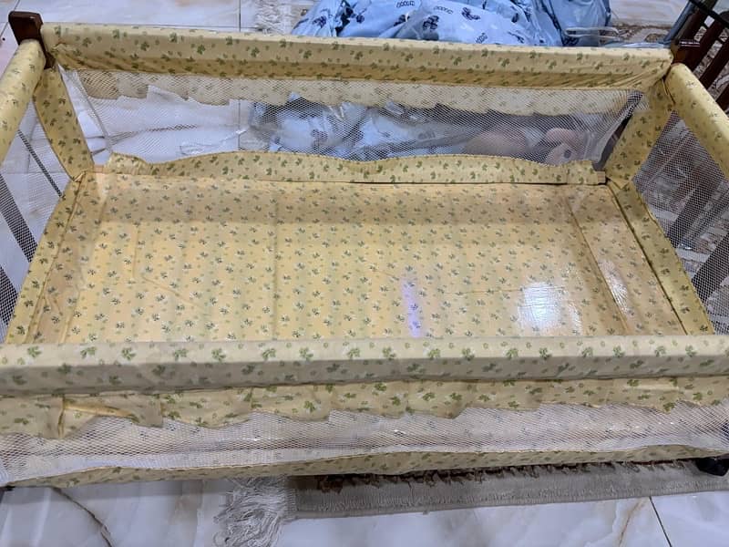 wooden baby cot / baby bed/ baby crib 7