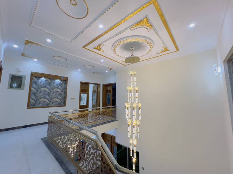 Top-Quality Construction | Luxury Home in Johar Town Phase 2 26