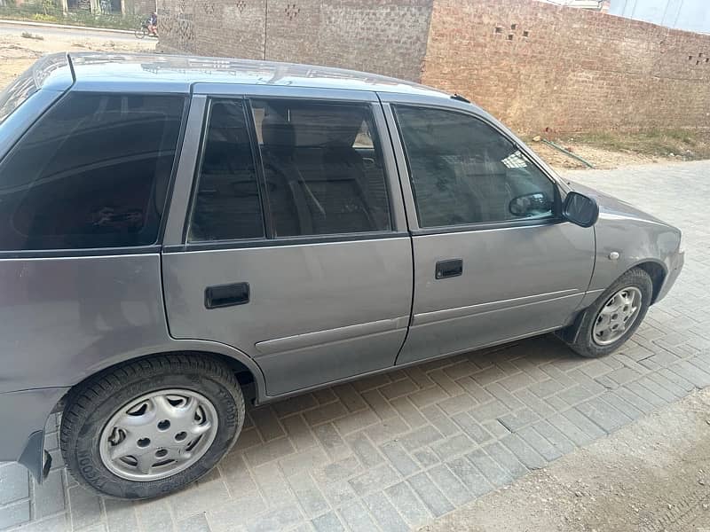 Suzuki Cultus 2012 3