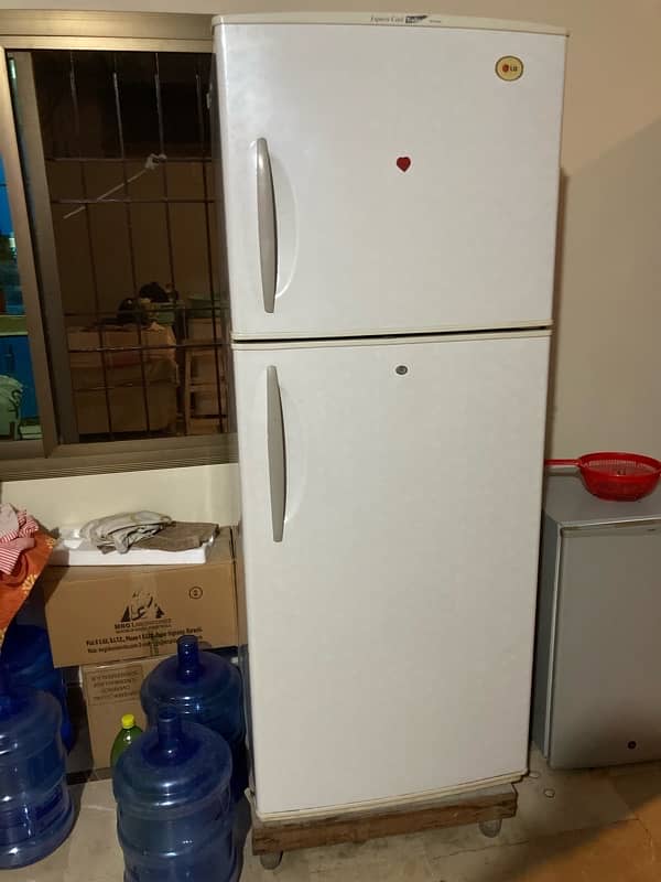 LG Fridge Refrigerator 410L 0