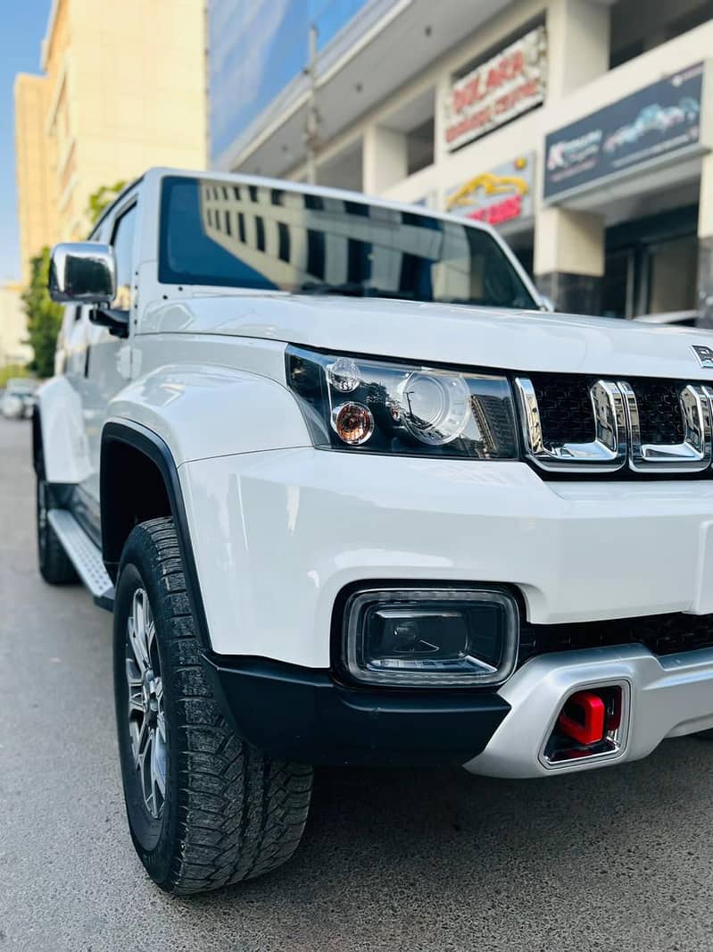 BAIC BJ40 Plus 2022 7