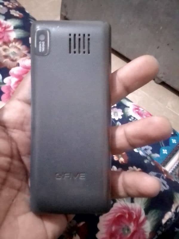 my g,five mobile available all ok new battery lagwai hai 1