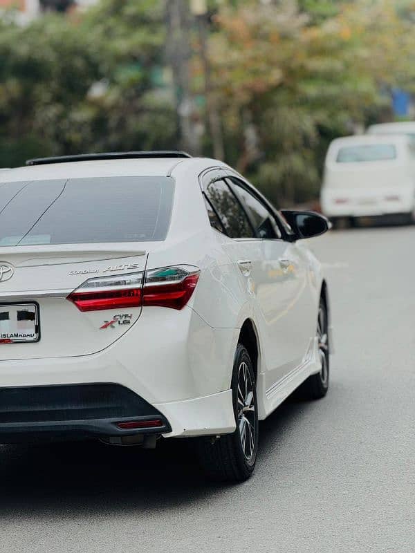 Toyota Altis Grande 2020 1