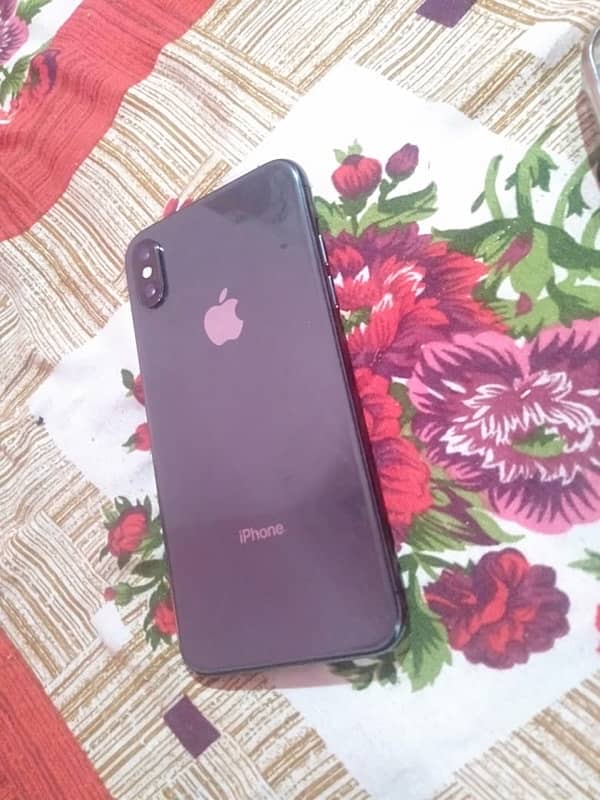 i phone x non pta  lush condition 256gb bs normal Shed he thora sa 1