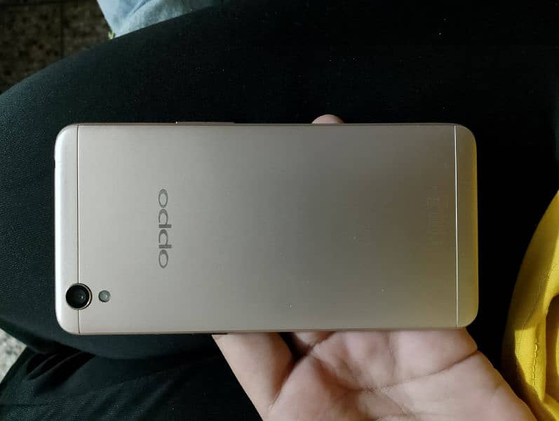 Oppo A37 7