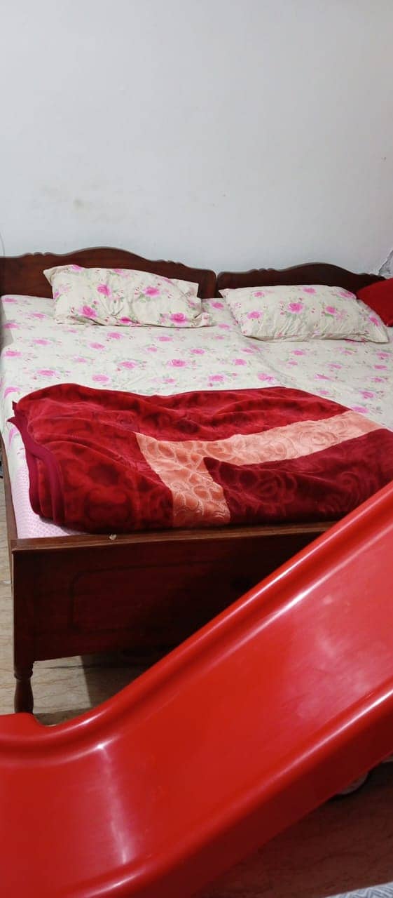 Two Single bed for sale 1