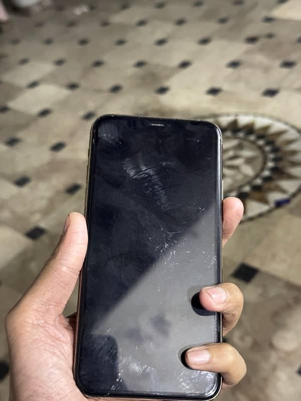 iphone 11 pro max factory 64 Gb 4