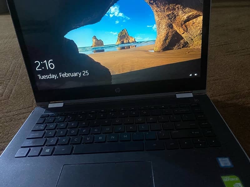 i7 8th Generation hp Pavilion x360 1