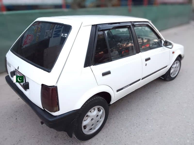 Daihatsu Charade 1986 2